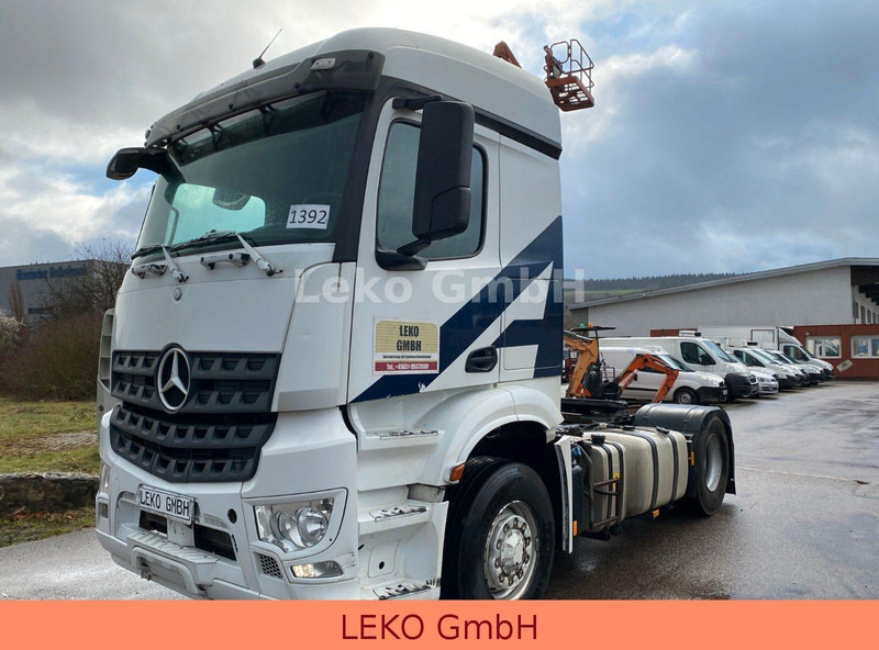 Mercedes-Benz Arocs 4x4 Euro 6 Kipphydraulik - Vlačilec: slika 3 Mercedes-Benz Arocs 4x4 Euro 6 Kipphydraulik - Vlačilec: slika 3