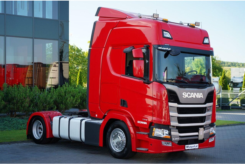 Scania R 450 / MEGA / LOWDECK / 2021 ROK / PO KONTRAKCIE SERWISOWYM - Vlačilec: slika 1 Scania R 450 / MEGA / LOWDECK / 2021 ROK / PO KONTRAKCIE SERWISOWYM - Vlačilec: slika 1