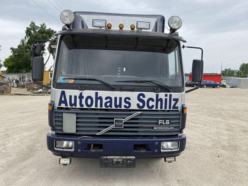 Volvo FL 6 210 - Tractor - Vlačilec: slika 2 Volvo FL 6 210 - Tractor - Vlačilec: slika 2