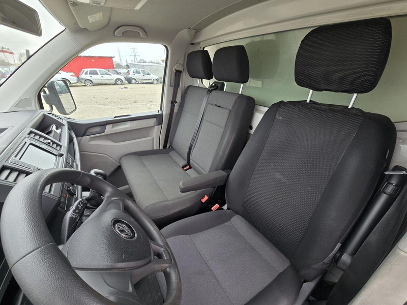 Volkswagen T6 2,0 TDi - Koffer + LBW lizing Volkswagen T6 2,0 TDi - Koffer + LBW: slika 17