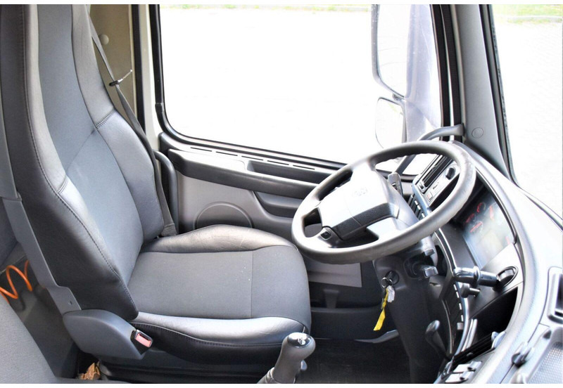 Tovornjak prekucnik, Tovornjak z dvigalom Volvo FM 440: slika 12 Tovornjak prekucnik, Tovornjak z dvigalom Volvo FM 440: slika 12