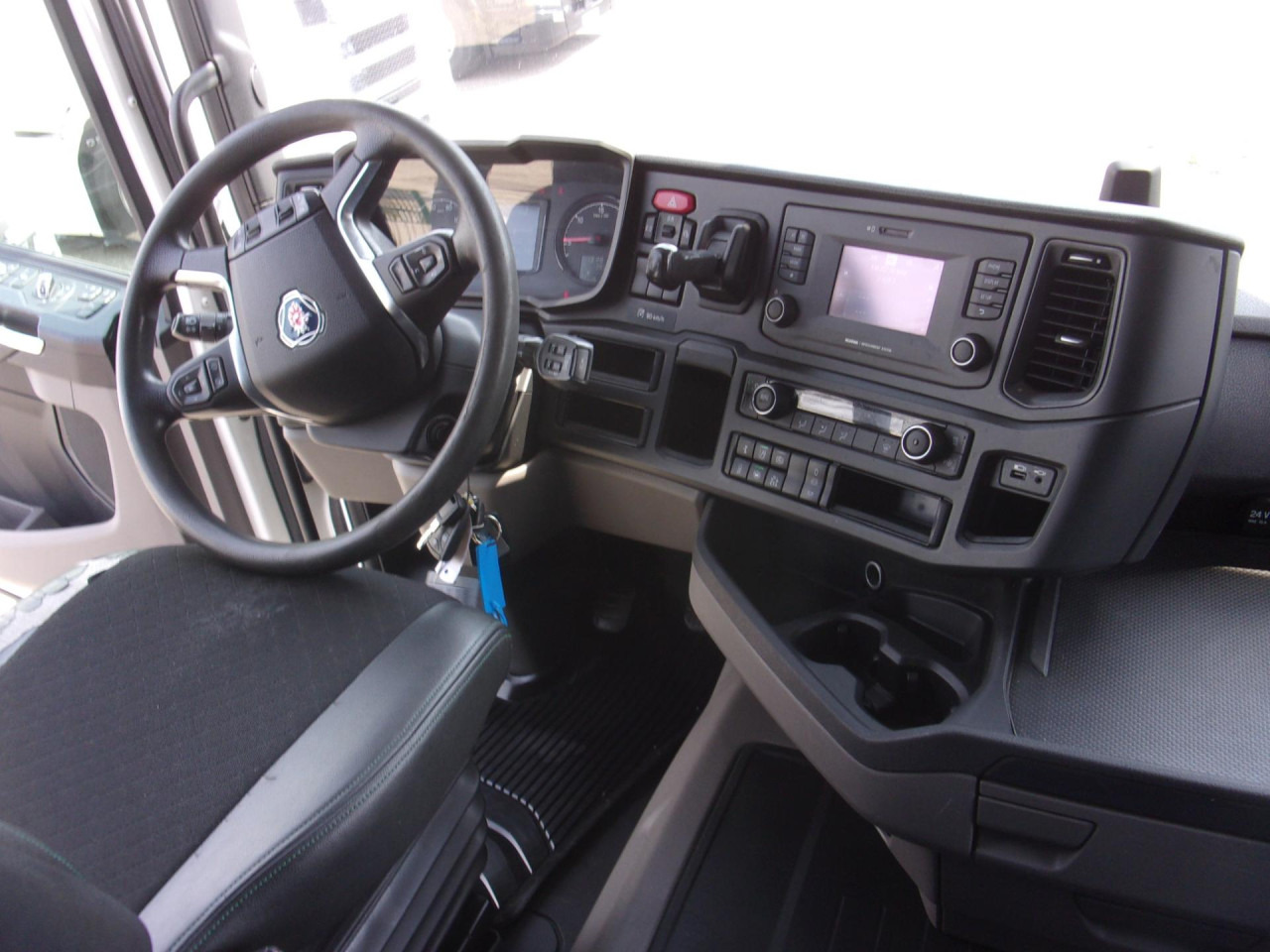 SCANIA R 500 A4x2NA - Vlačilec: slika 5 SCANIA R 500 A4x2NA - Vlačilec: slika 5