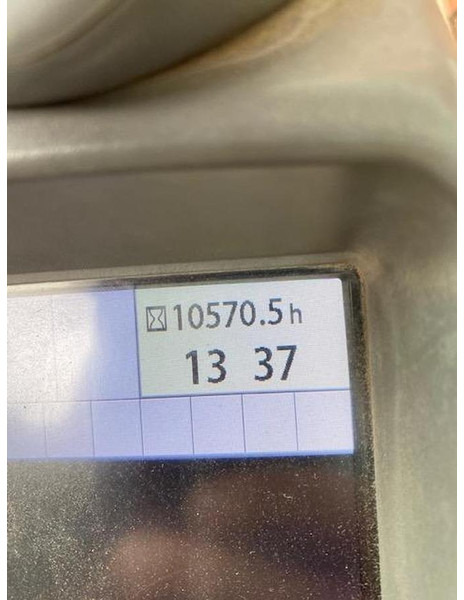 Hitachi ZX250LC - Bager: slika 4 Hitachi ZX250LC - Bager: slika 4