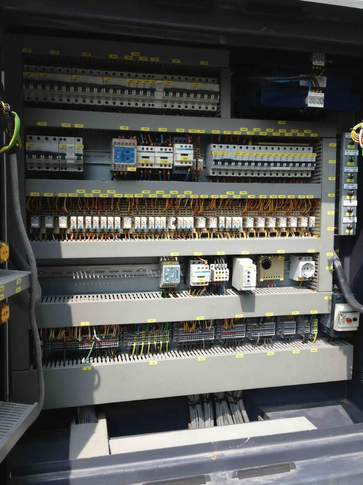 Generator Cummins Generator 1000 KW 1250 KVA powerd by QSK45-G4 Engine: slika 14
