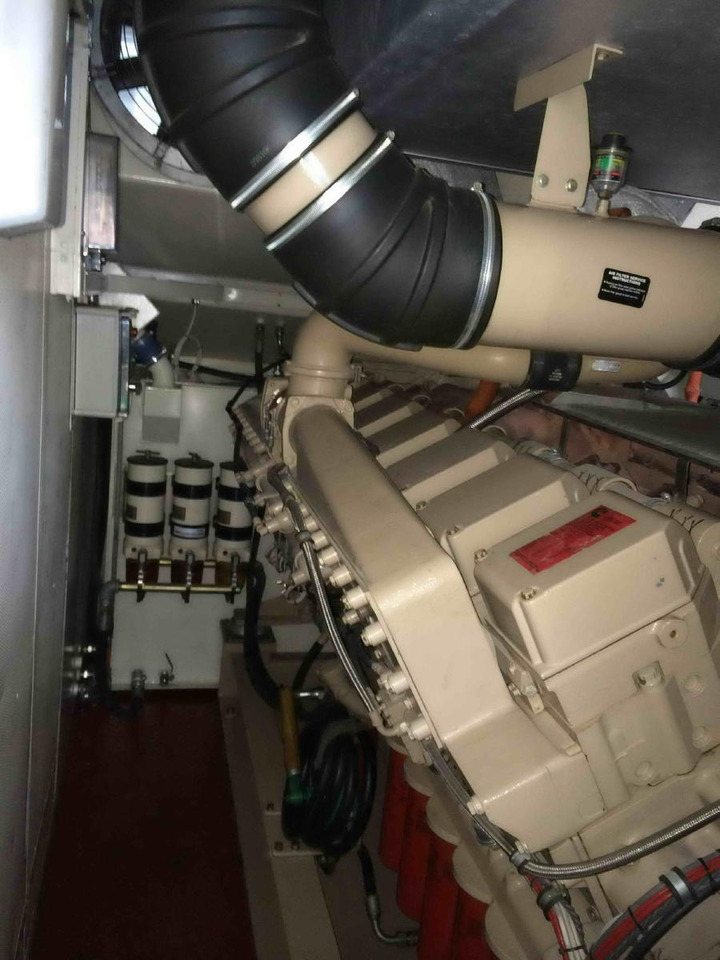 Cummins Generator 1425 KVA powerd by KTA50-G3 - Generator: slika 1 Cummins Generator 1425 KVA powerd by KTA50-G3 - Generator: slika 1