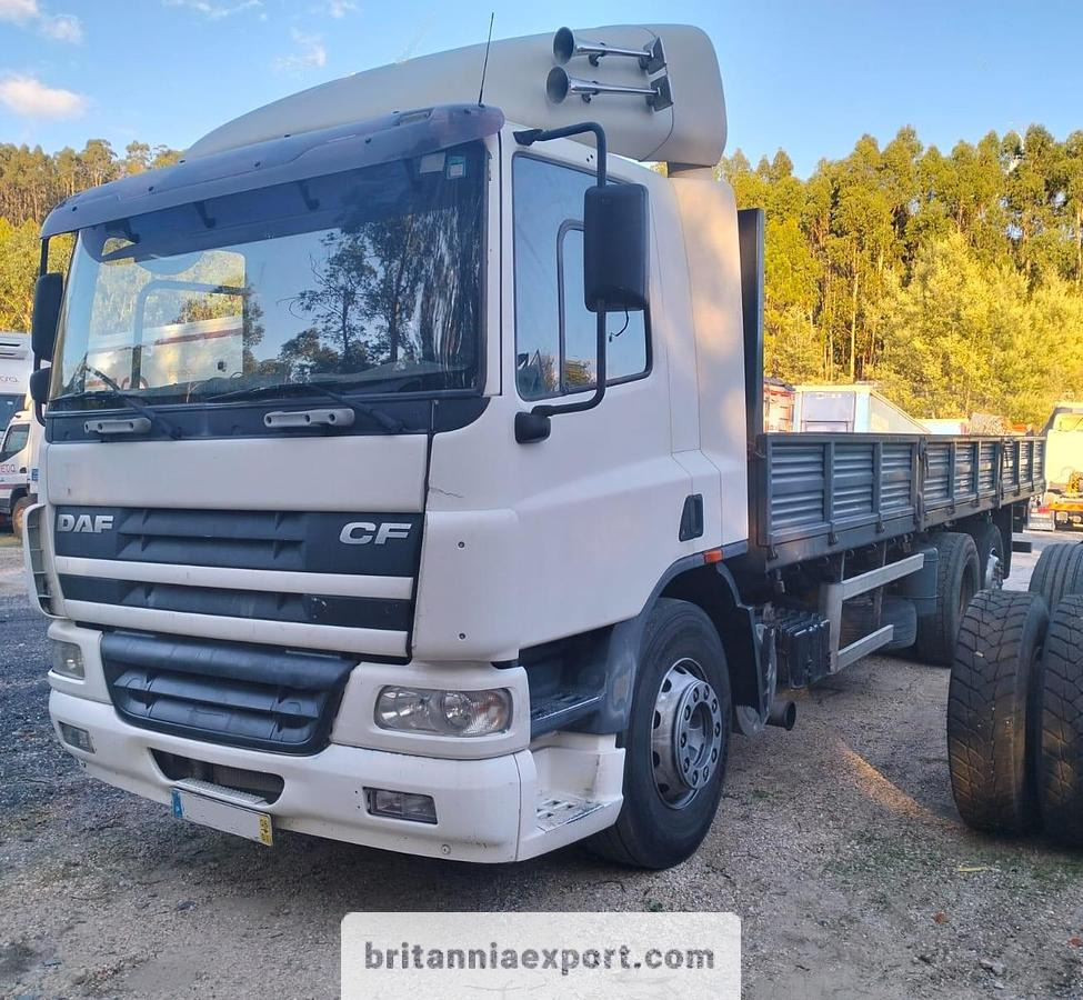 DAF CF75 310 | ZF Automatic Gearbox | Euro 3 | 6x2 26 Ton | - Tovornjak s kesonom: slika 2 DAF CF75 310 | ZF Automatic Gearbox | Euro 3 | 6x2 26 Ton | - Tovornjak s kesonom: slika 2