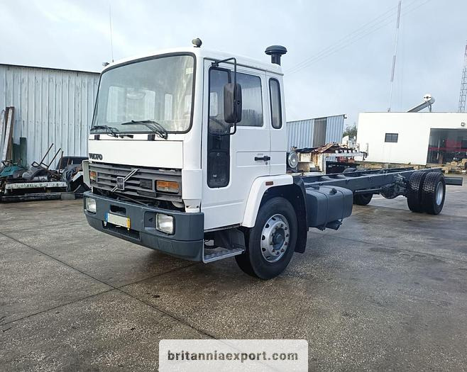 VOLVO FL619 Intercooler | Manual Pump | 19 Ton | On 10 Studs | Full Springs Suspension | - Tovornjak-šasija: slika 2 VOLVO FL619 Intercooler | Manual Pump | 19 Ton | On 10 Studs | Full Springs Suspension | - Tovornjak-šasija: slika 2