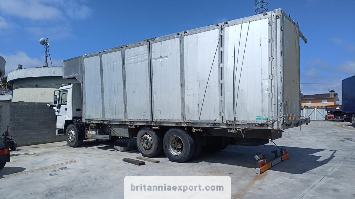 VOLVO FL7 260 Intercooler 6X2 Tipper – 26 Ton | 8 Tyres | Export Ready - Tovornjak prekucnik: slika 2 VOLVO FL7 260 Intercooler 6X2 Tipper – 26 Ton | 8 Tyres | Export Ready - Tovornjak prekucnik: slika 2