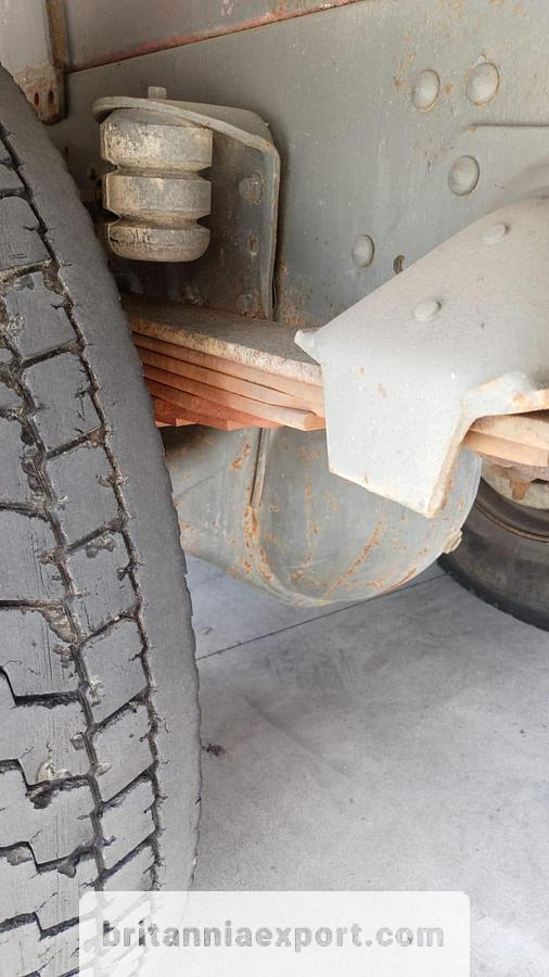 VOLVO FL7 260 Intercooler 6X2 Tipper – 26 Ton | 8 Tyres | Export Ready - Tovornjak prekucnik: slika 4 VOLVO FL7 260 Intercooler 6X2 Tipper – 26 Ton | 8 Tyres | Export Ready - Tovornjak prekucnik: slika 4