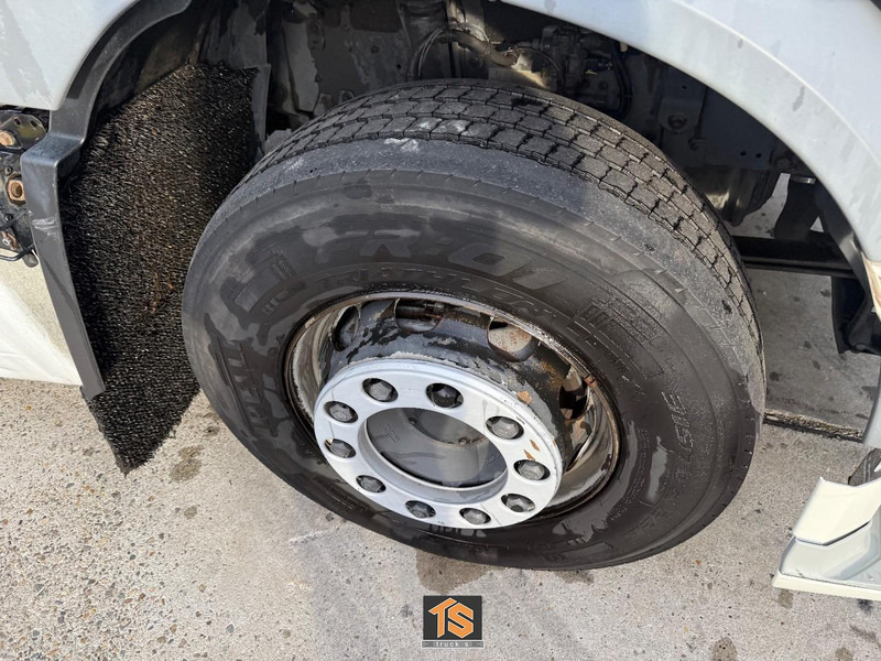 DAF XF 106.460 AUTOMATIC - EURO 6 - BELGIUM TOP TRUCK - NEW APK/TUV - Vlačilec: slika 4 DAF XF 106.460 AUTOMATIC - EURO 6 - BELGIUM TOP TRUCK - NEW APK/TUV - Vlačilec: slika 4