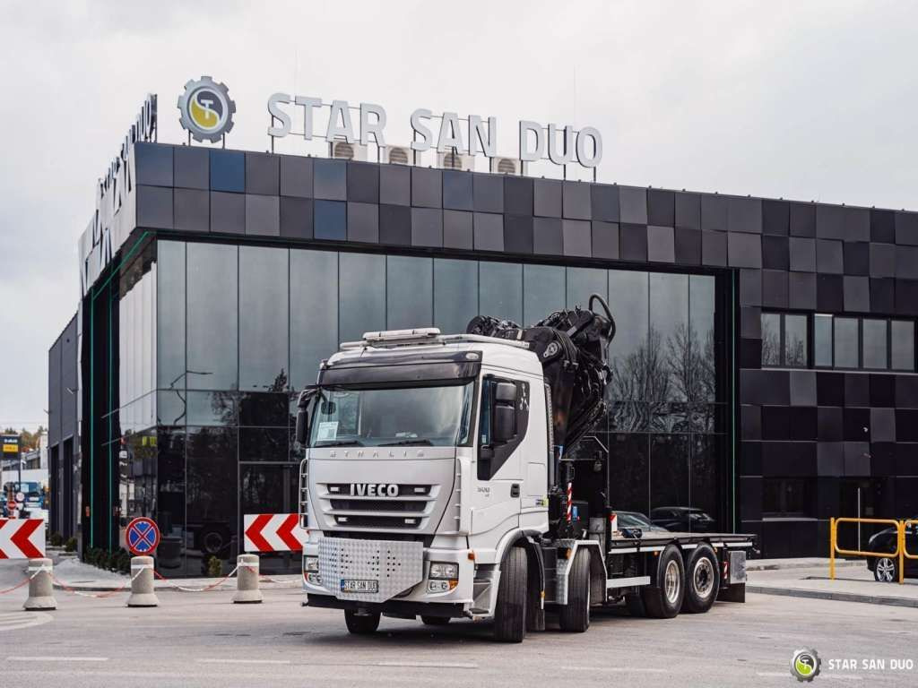Iveco STRALIS AS320S50Y 8x2 HMF 8520-0K6 FLY JIB Winc - Tovornjak z dvigalom: slika 5 Iveco STRALIS AS320S50Y 8x2 HMF 8520-0K6 FLY JIB Winc - Tovornjak z dvigalom: slika 5