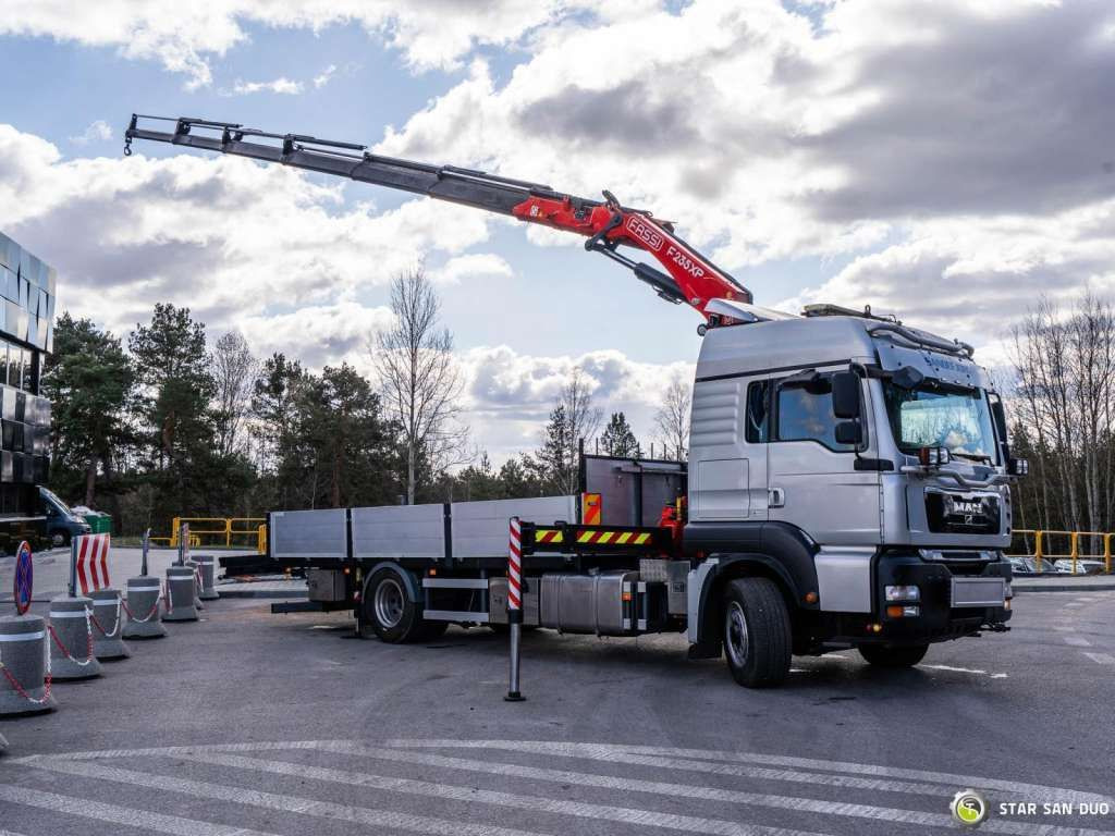 MAN TGA 18.350 4x4 Fassi F235 Crane Kran - Tovornjak z dvigalom: slika 4 MAN TGA 18.350 4x4 Fassi F235 Crane Kran - Tovornjak z dvigalom: slika 4