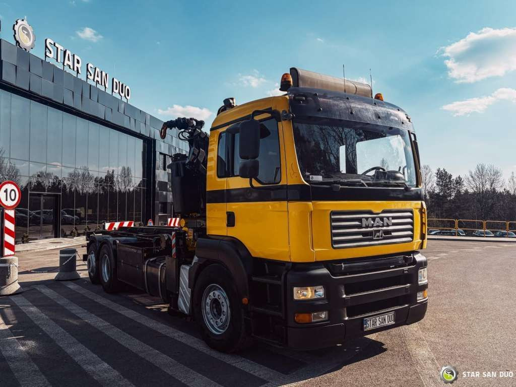 MAN TGA 18.440 6x2 FASSI F 210 A.24 Crane Rotator - Tovornjak z dvigalom: slika 4 MAN TGA 18.440 6x2 FASSI F 210 A.24 Crane Rotator - Tovornjak z dvigalom: slika 4