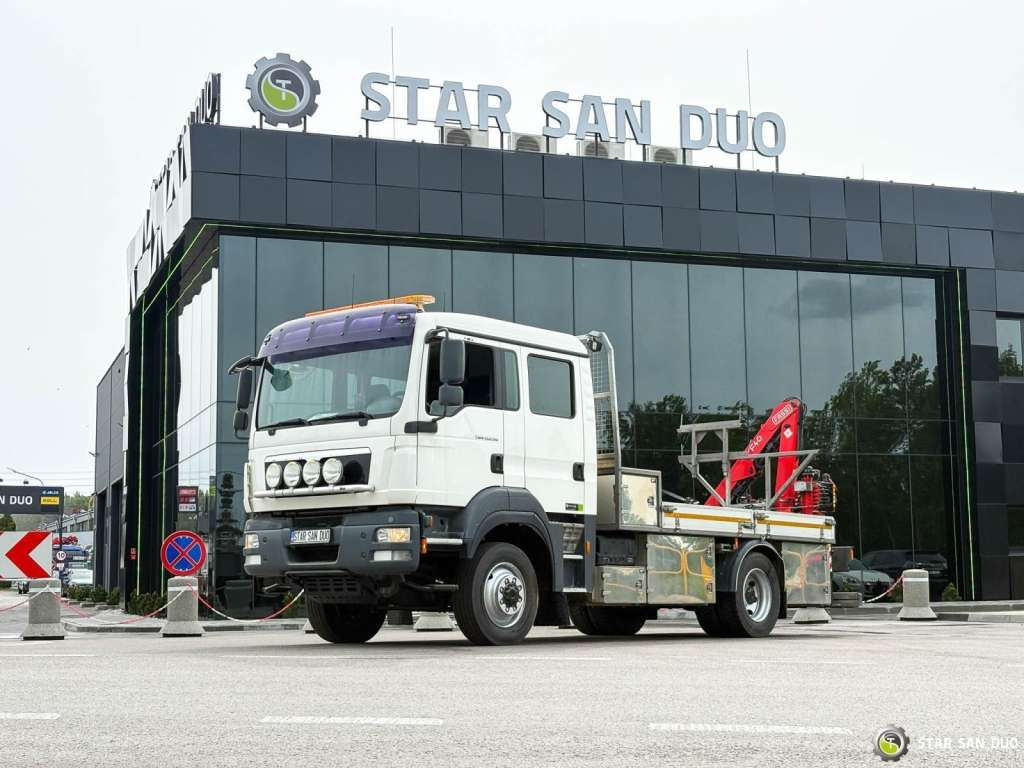 MAN TGM 13.290 4x4 FASSI F40B22 Crane Camper DOKA - Tovornjak z dvigalom: slika 2 MAN TGM 13.290 4x4 FASSI F40B22 Crane Camper DOKA - Tovornjak z dvigalom: slika 2