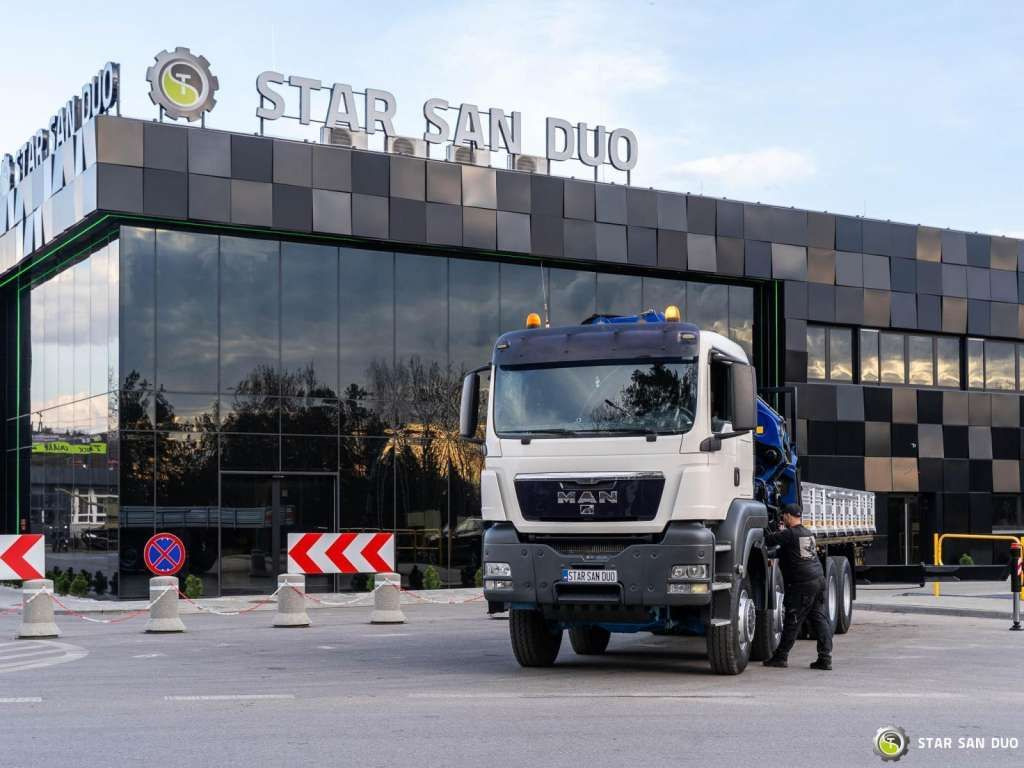 MAN TGS 41.480 8x8 PM 85SP HDS Crane - Tovornjak z dvigalom: slika 4 MAN TGS 41.480 8x8 PM 85SP HDS Crane - Tovornjak z dvigalom: slika 4