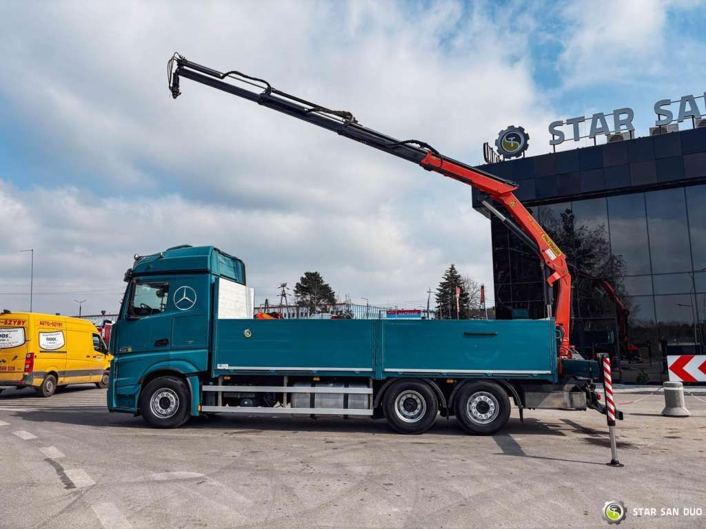 Mercedes-Benz ACTROS 2545 6x2 Palfinger PK 16001 HDS Crane Mercedes-Benz ACTROS 2545 6x2 Palfinger PK 16001 HDS Crane - Tovornjak z dvigalom, Tovornjak s kesonom: slika 4 Mercedes-Benz ACTROS 2545 6x2 Palfinger PK 16001 HDS Crane Mercedes-Benz ACTROS 2545 6x2 Palfinger PK 16001 HDS Crane - Tovornjak z dvigalom, Tovornjak s kesonom: slika 4