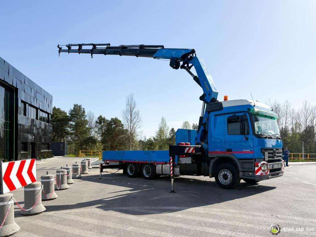 Mercedes-Benz ACTROS 2646L 6x4 PALFINGER 36002 Euro 5 Winch - Tovornjak z dvigalom: slika 4 Mercedes-Benz ACTROS 2646L 6x4 PALFINGER 36002 Euro 5 Winch - Tovornjak z dvigalom: slika 4