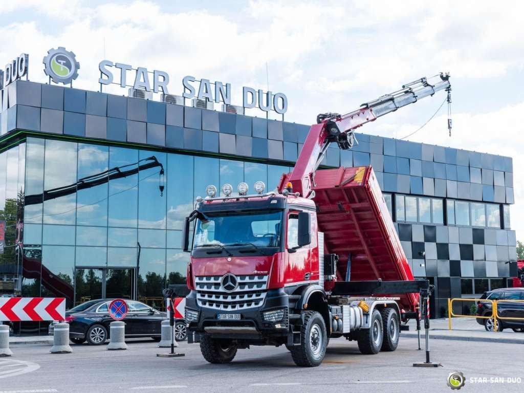 Mercedes-Benz AROCS 3345 6x6 HMF 3220 Winch Crane tipper - Tovornjak z dvigalom: slika 1 Mercedes-Benz AROCS 3345 6x6 HMF 3220 Winch Crane tipper - Tovornjak z dvigalom: slika 1