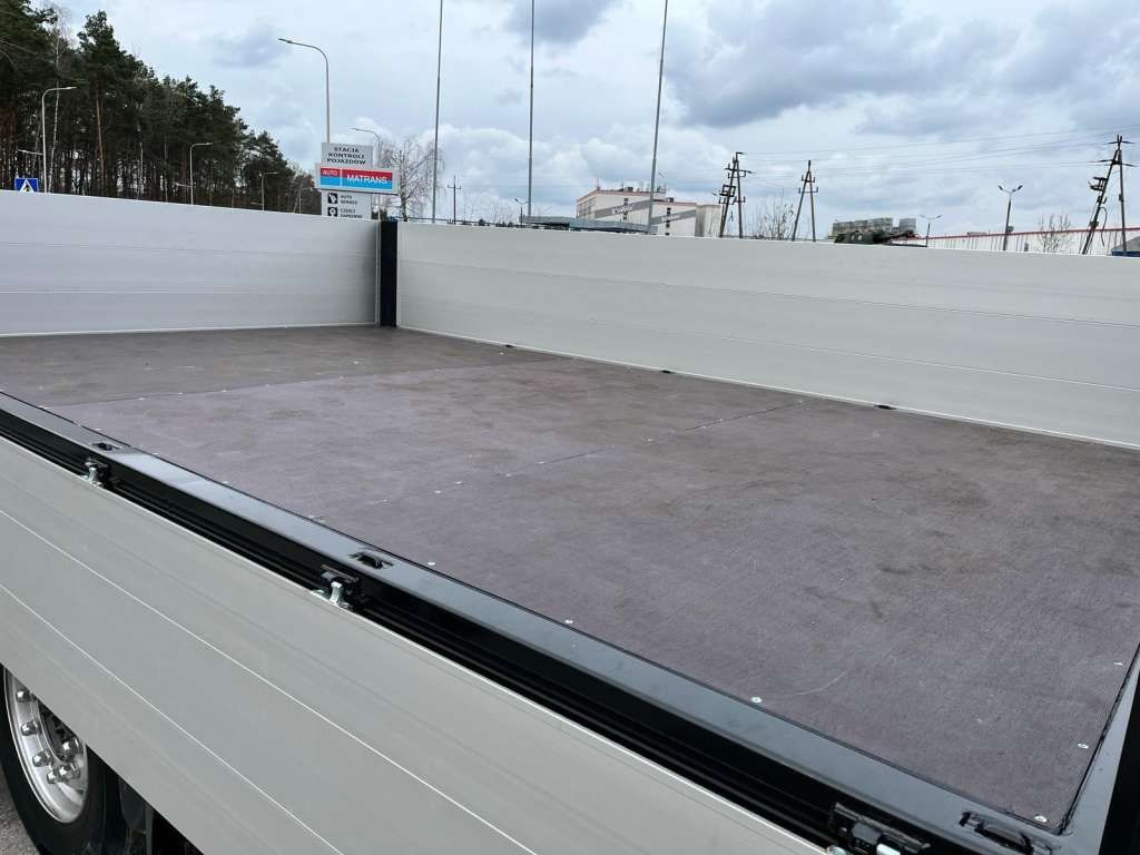 Mercedes-Benz Actros 6x2 HMF 3220 K7 Crane Mercedes-Benz Actros 6x2 HMF 3220 K7 Crane - Tovornjak z dvigalom, Tovornjak s kesonom: slika 4 Mercedes-Benz Actros 6x2 HMF 3220 K7 Crane Mercedes-Benz Actros 6x2 HMF 3220 K7 Crane - Tovornjak z dvigalom, Tovornjak s kesonom: slika 4