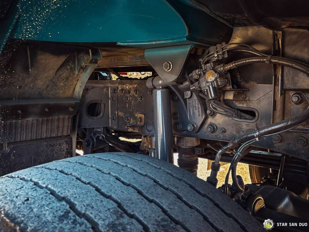 Nov Tovornjak prekucnik Mercedes-Benz Zetros 1833 4x4 Kipper Camper Chassis: slika 22 Nov Tovornjak prekucnik Mercedes-Benz Zetros 1833 4x4 Kipper Camper Chassis: slika 22