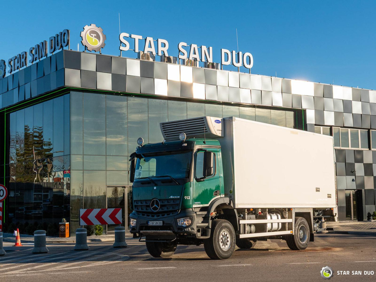 - Tovornjak-šasija: slika 1 - Tovornjak-šasija: slika 1