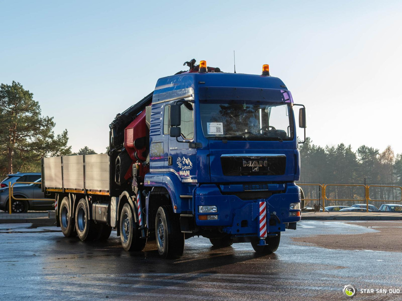 - Tovornjak z dvigalom: slika 5 - Tovornjak z dvigalom: slika 5