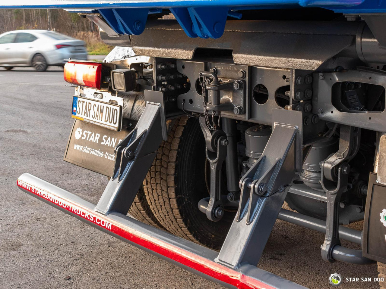 Tovornjak prekucnik : slika 24