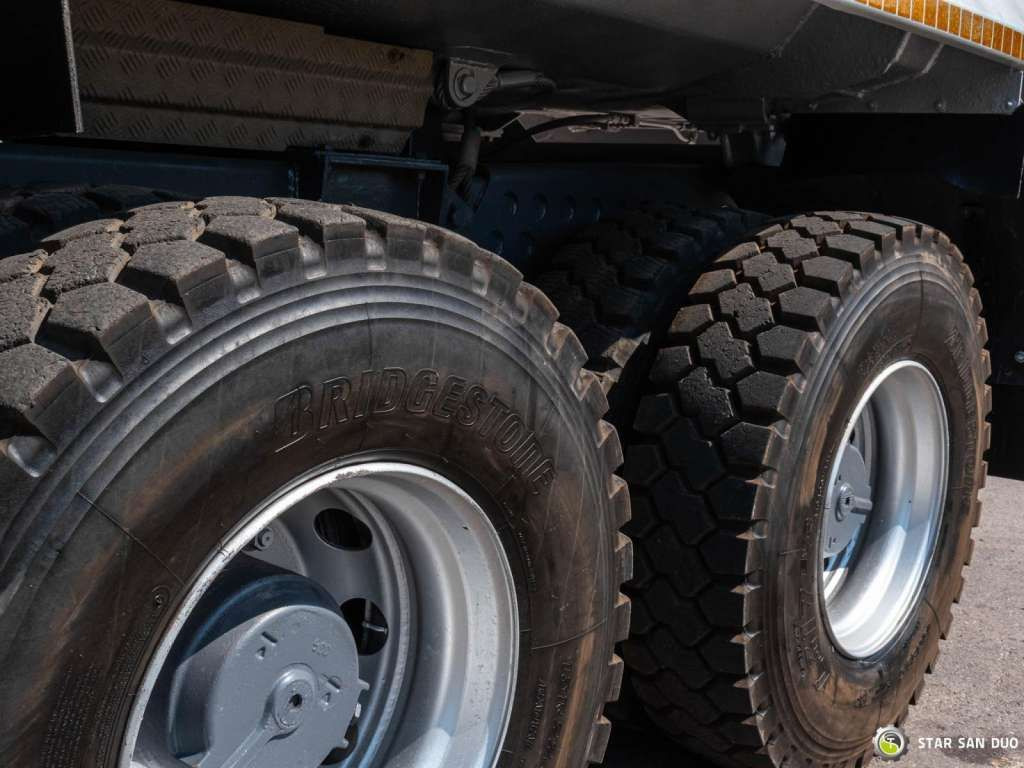 Tovornjak prekucnik Tatra  PHOENIX 8x8 Kipper Tiper  Euro 6: slika 27