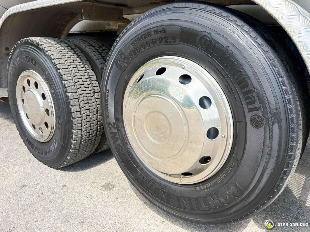 Tovornjak Scania  D 320 FIRE BRIGADE Tank 12,000 Litres: slika 17