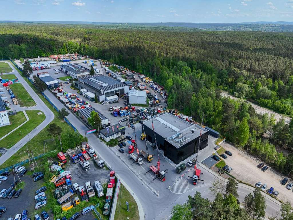 Tovornjak Scania  D 320 FIRE BRIGADE Tank 12,000 Litres: slika 13