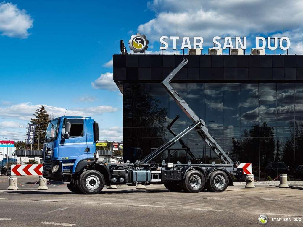 Tatra T158 PHOENIX 6x6 Euro 6 - Tovornjak: slika 2 Tatra T158 PHOENIX 6x6 Euro 6 - Tovornjak: slika 2