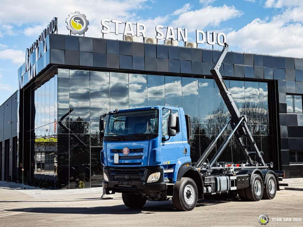 Tatra T158 PHOENIX 6x6 Euro 6 - Tovornjak: slika 1 Tatra T158 PHOENIX 6x6 Euro 6 - Tovornjak: slika 1