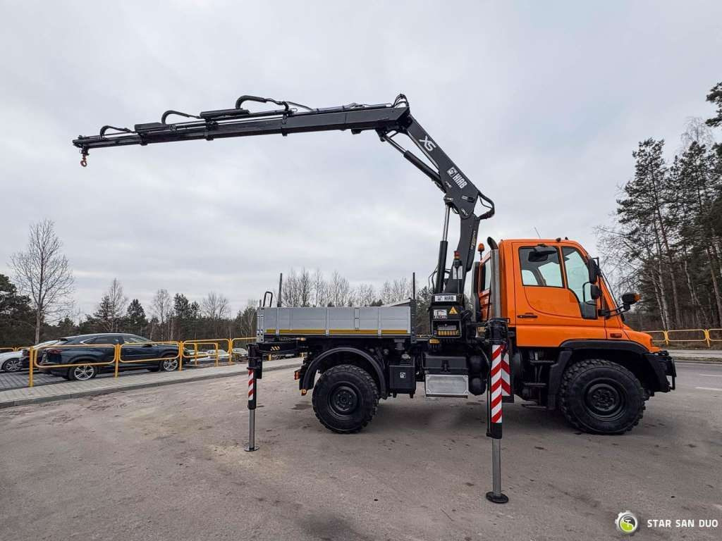 Unimog Mercedes-Benz UNIMOG U300 4x4 HIAB 122 D-3 CRANE Unimog Mercedes-Benz UNIMOG U300 4x4 HIAB 122 D-3 CRANE - Tovornjak z dvigalom, Tovornjak s kesonom: slika 4 Unimog Mercedes-Benz UNIMOG U300 4x4 HIAB 122 D-3 CRANE Unimog Mercedes-Benz UNIMOG U300 4x4 HIAB 122 D-3 CRANE - Tovornjak z dvigalom, Tovornjak s kesonom: slika 4