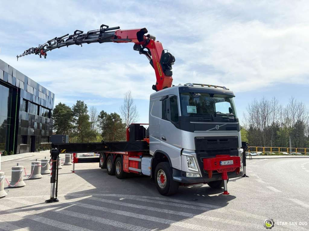 Volvo FH 500 8x4*4 PK65002 Fly JIB Crane 7456 h Winch - Vlačilec: slika 5 Volvo FH 500 8x4*4 PK65002 Fly JIB Crane 7456 h Winch - Vlačilec: slika 5