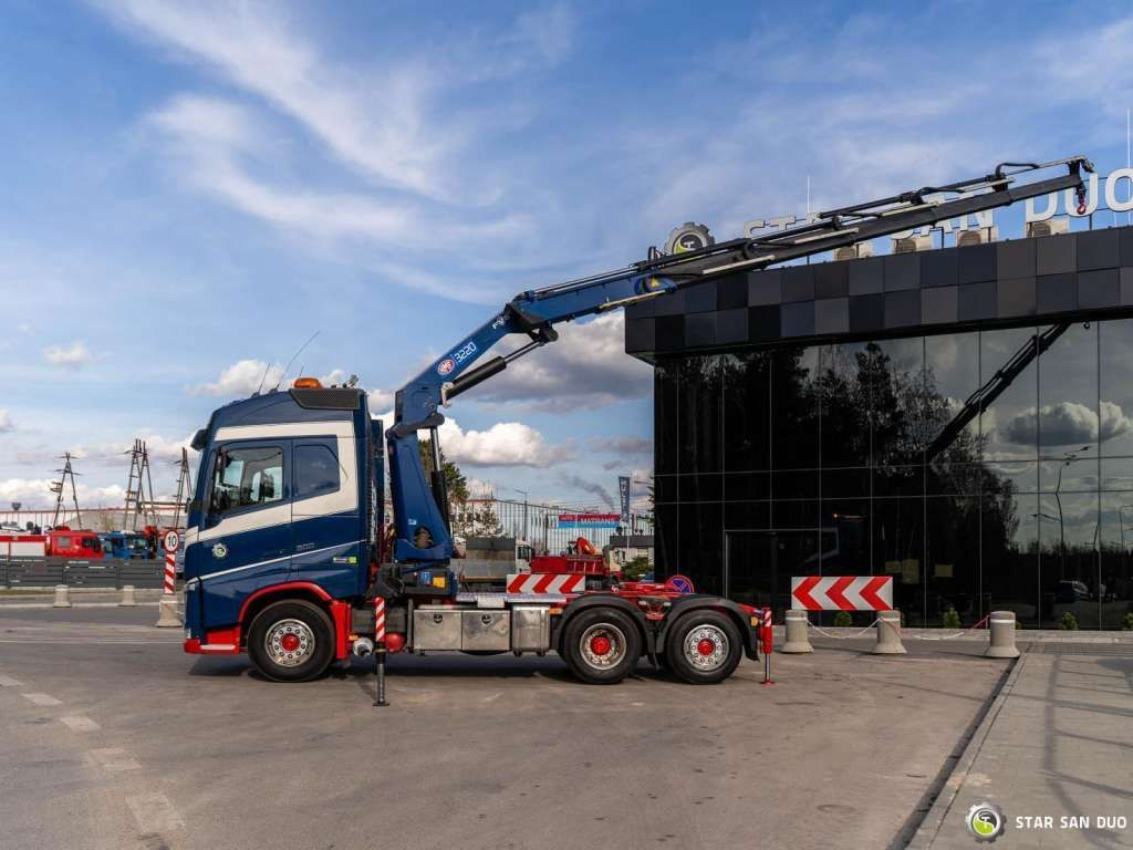 Volvo FH 500 6x2 HMF 3220-K5 HDS Crane Euro 6 - Tovornjak z dvigalom: slika 2 Volvo FH 500 6x2 HMF 3220-K5 HDS Crane Euro 6 - Tovornjak z dvigalom: slika 2