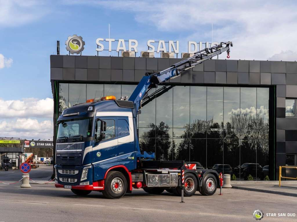 Volvo FH 500 6x2 HMF 3220-K5 HDS Crane Euro 6 - Tovornjak z dvigalom: slika 4 Volvo FH 500 6x2 HMF 3220-K5 HDS Crane Euro 6 - Tovornjak z dvigalom: slika 4