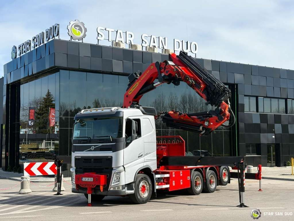 Tovornjak z dvigalom Volvo  FH 500 8x4*4 PK65002 Fly JIB Crane 7456 h Winch: slika 6