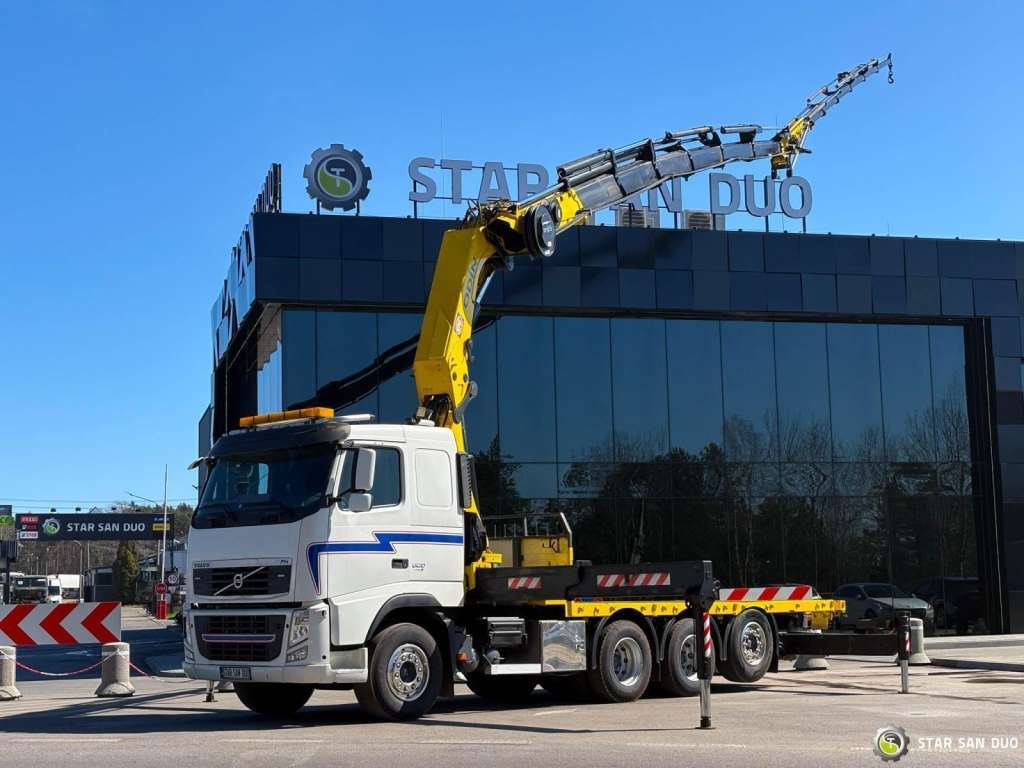 Volvo FH 520 8x4 HMF ODIN K6 EURO 5 FLY JIB Crane - Tovornjak z dvigalom: slika 1 Volvo FH 520 8x4 HMF ODIN K6 EURO 5 FLY JIB Crane - Tovornjak z dvigalom: slika 1