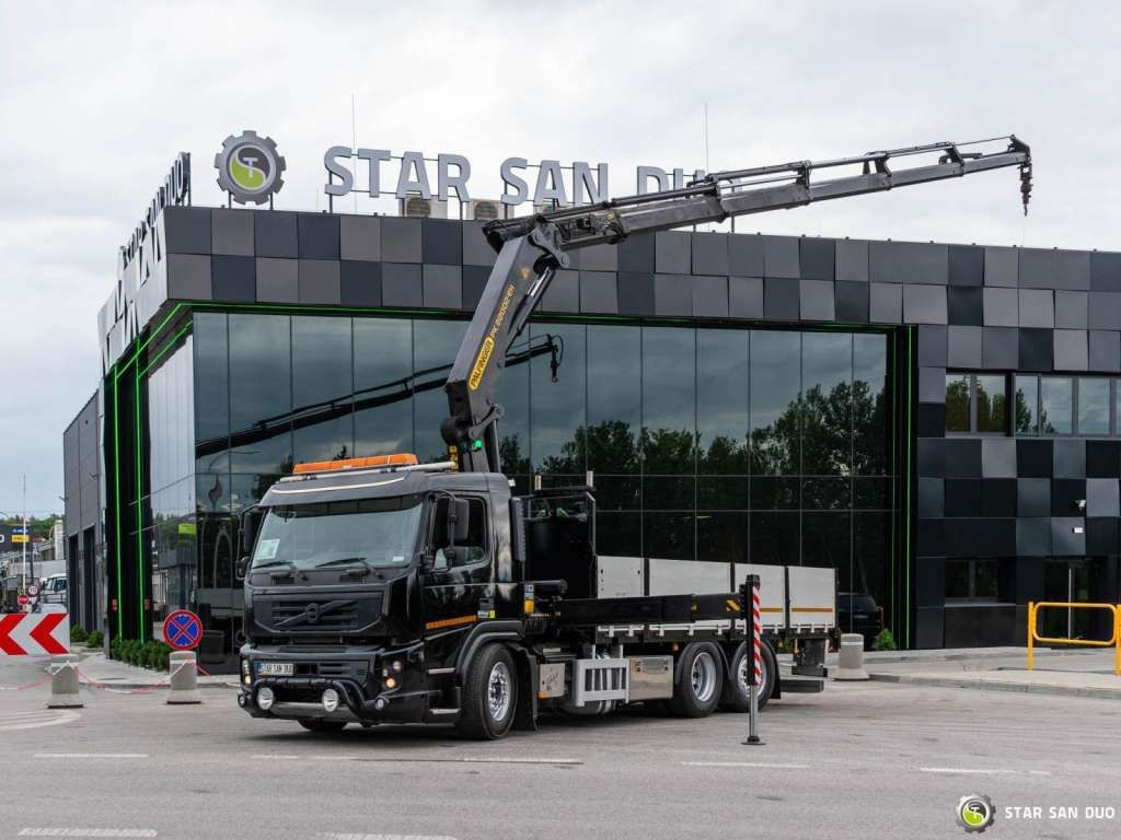 Volvo FMX 370 6x2 PALFINGER PK 22002 EH Crane Kran - Tovornjak z dvigalom: slika 1 Volvo FMX 370 6x2 PALFINGER PK 22002 EH Crane Kran - Tovornjak z dvigalom: slika 1