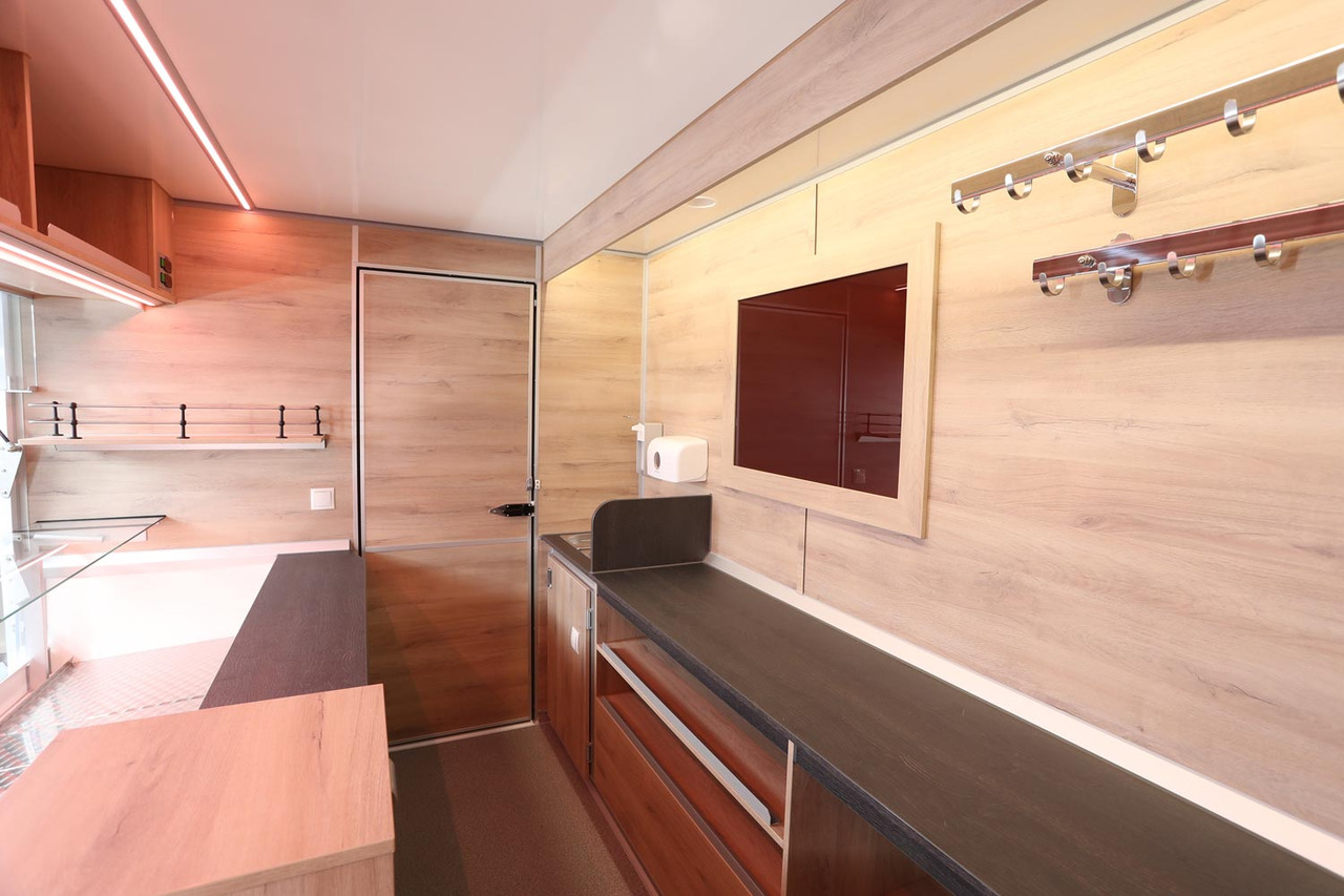 Mobil BORCO HÖHNS - Tovornjak s hrano: slika 5 Mobil BORCO HÖHNS - Tovornjak s hrano: slika 5