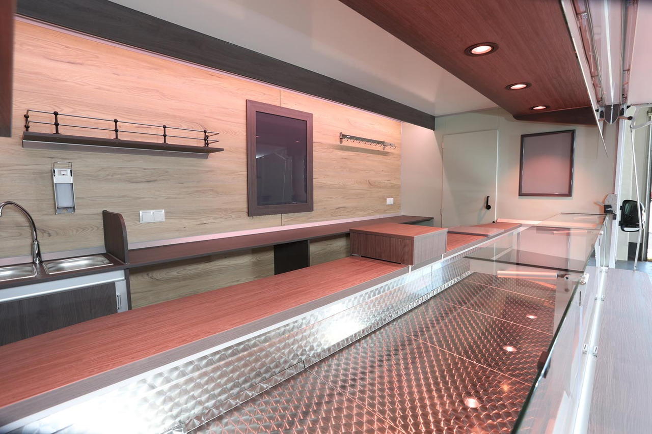 Mobil BORCO HÖHNS - Tovornjak s hrano: slika 3 Mobil BORCO HÖHNS - Tovornjak s hrano: slika 3