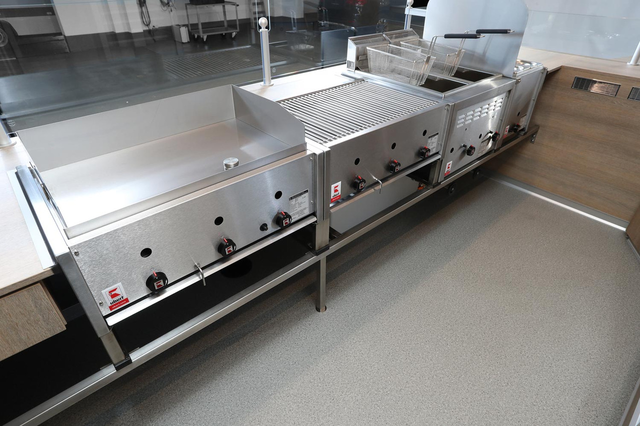 Wochenmarktmobil BORCO HÖHNS - Tovornjak s hrano: slika 4 Wochenmarktmobil BORCO HÖHNS - Tovornjak s hrano: slika 4