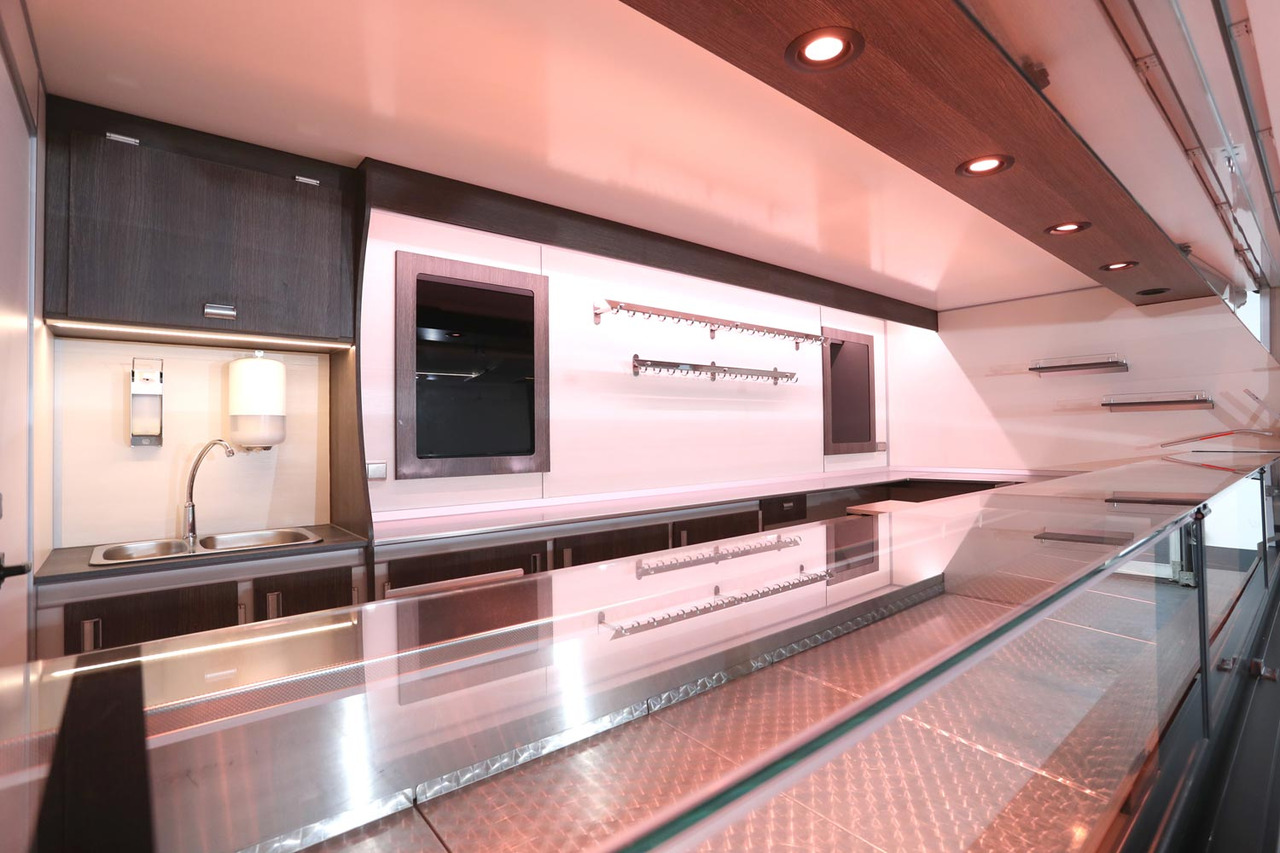 Wochenmarktmobil BORCO HÖHNS - Tovornjak s hrano: slika 5 Wochenmarktmobil BORCO HÖHNS - Tovornjak s hrano: slika 5