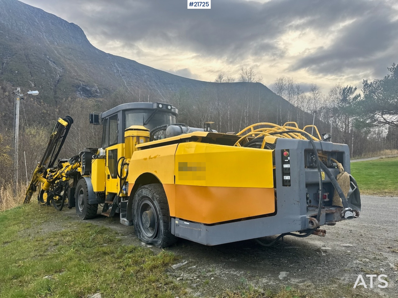 Atlas Copco 2015 Atlas Copco Boomer MC2 Tunnelborerigg. - Predorski vrtalni stroj: slika 5 Atlas Copco 2015 Atlas Copco Boomer MC2 Tunnelborerigg. - Predorski vrtalni stroj: slika 5