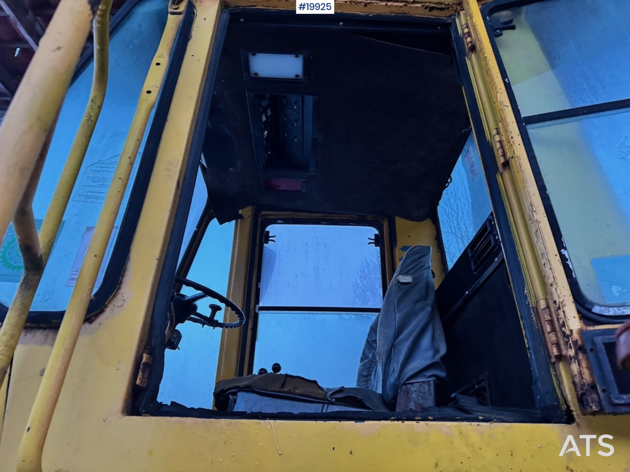 Kolesni nakladalec Clark 75B: slika 11 Kolesni nakladalec Clark 75B: slika 11