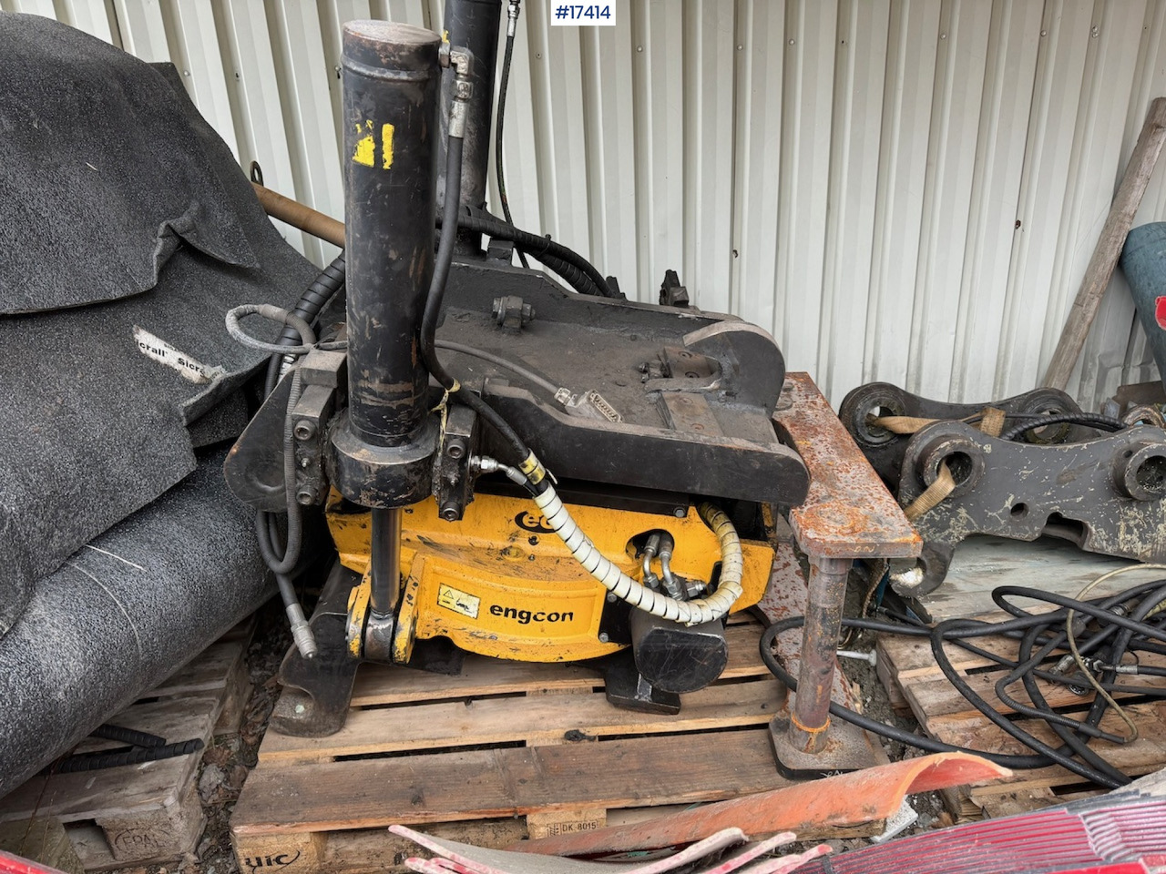 Engcon Rototilt - Tiltrotator za Gradbeni stroj: slika 1 Engcon Rototilt - Tiltrotator za Gradbeni stroj: slika 1