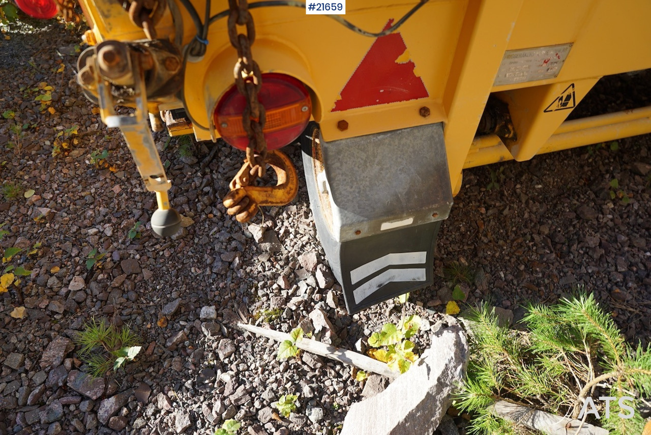 Falköping Falköping sandstrøer for lastebil type LB1000 - Posipalnik peska/ Soli: slika 5 Falköping Falköping sandstrøer for lastebil type LB1000 - Posipalnik peska/ Soli: slika 5