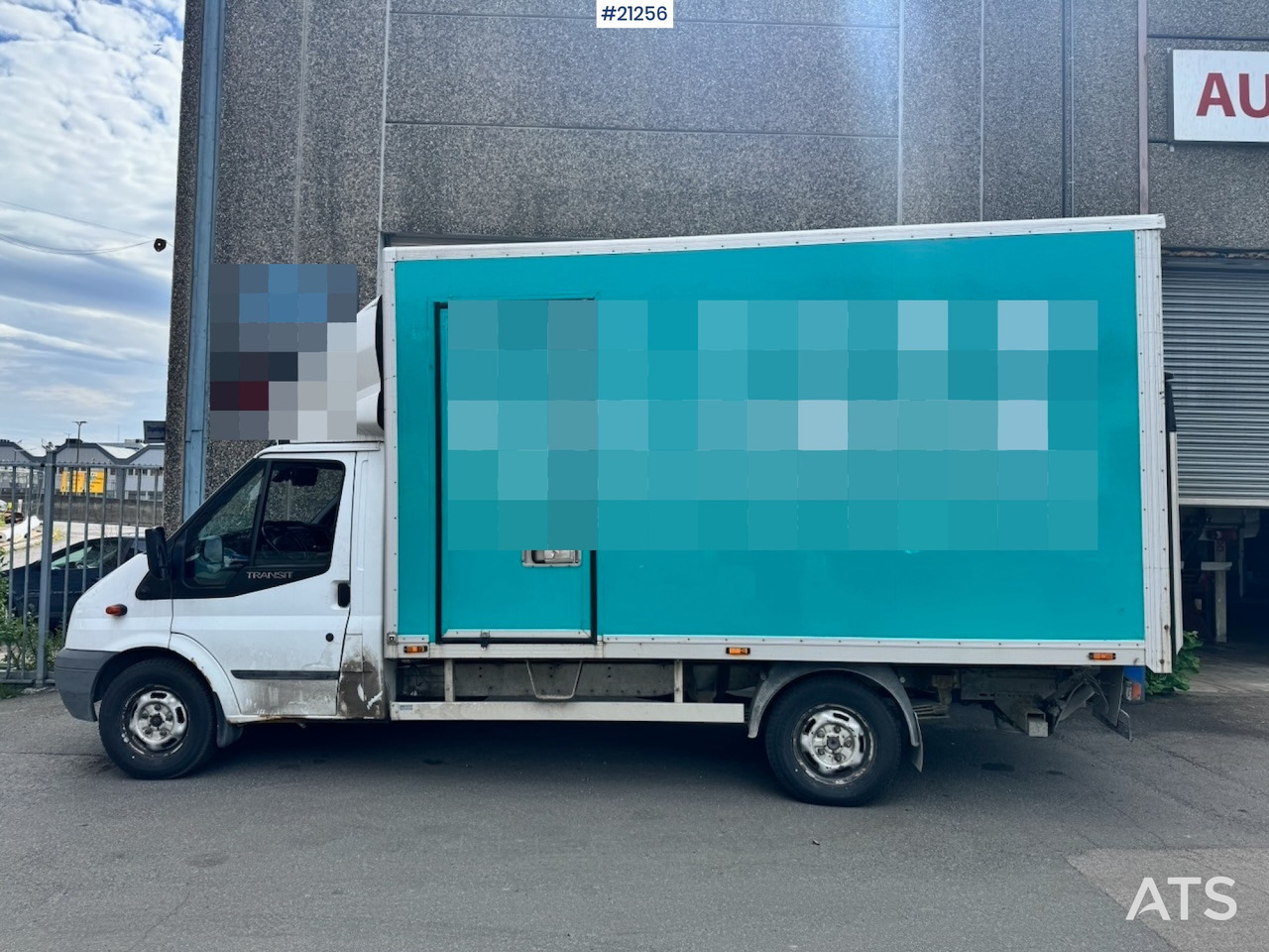 Ford TRANSIT - Dostavno vozilo z zabojnikom: slika 3 Ford TRANSIT - Dostavno vozilo z zabojnikom: slika 3