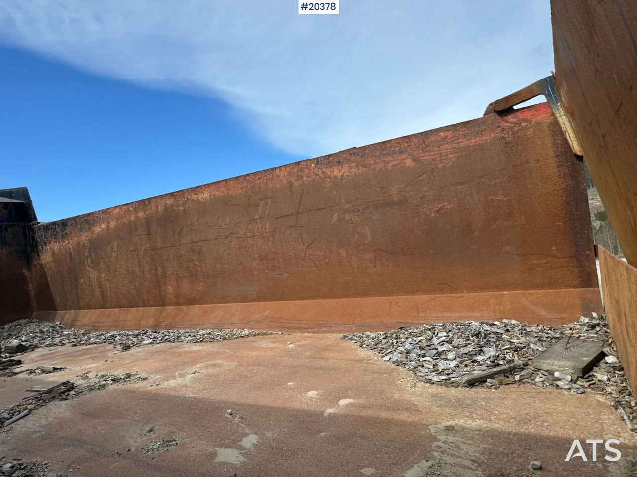 Kiper prikolica H.M Khmd 24 trippelkjerre: slika 13 Kiper prikolica H.M Khmd 24 trippelkjerre: slika 13