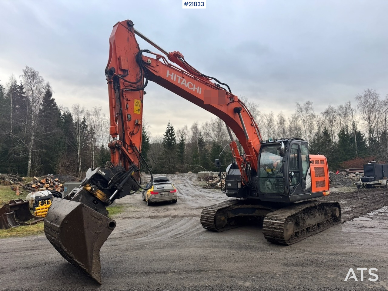 Hitachi ZX225USRLC-6 Beltegraver m/ Rototilt, 2 skuffer og Easy Dig. SE VIDEO - Bager goseničar: slika 1 Hitachi ZX225USRLC-6 Beltegraver m/ Rototilt, 2 skuffer og Easy Dig. SE VIDEO - Bager goseničar: slika 1